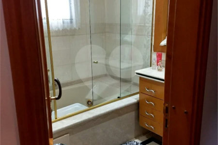Triplex à venda com 4 suítes em Vila Paulicéia, São Paulo, SP