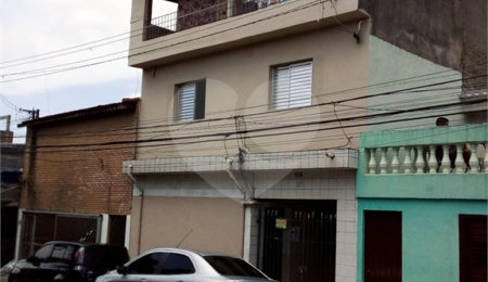 Sobrado à venda com 1 quarto em Tremembé, São Paulo, SP