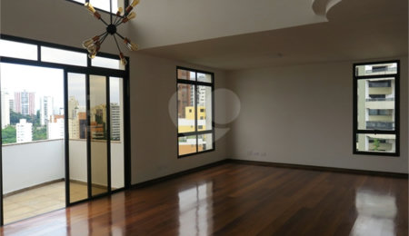 Cobertura à venda com 4 quartos, sendo 2 suítes,  em Vila Suzana, São Paulo, SP