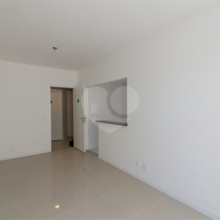Apartamento à venda com 3 quartos, sendo 1 suíte,  em Vila Isabel, Rio de Janeiro, RJ