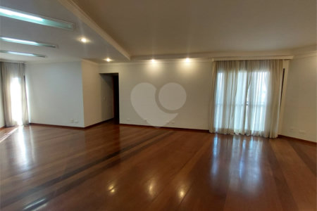 Apartamento à venda com 3 quartos, sendo 1 suíte, em Parque São Domingos, São Paulo, SP