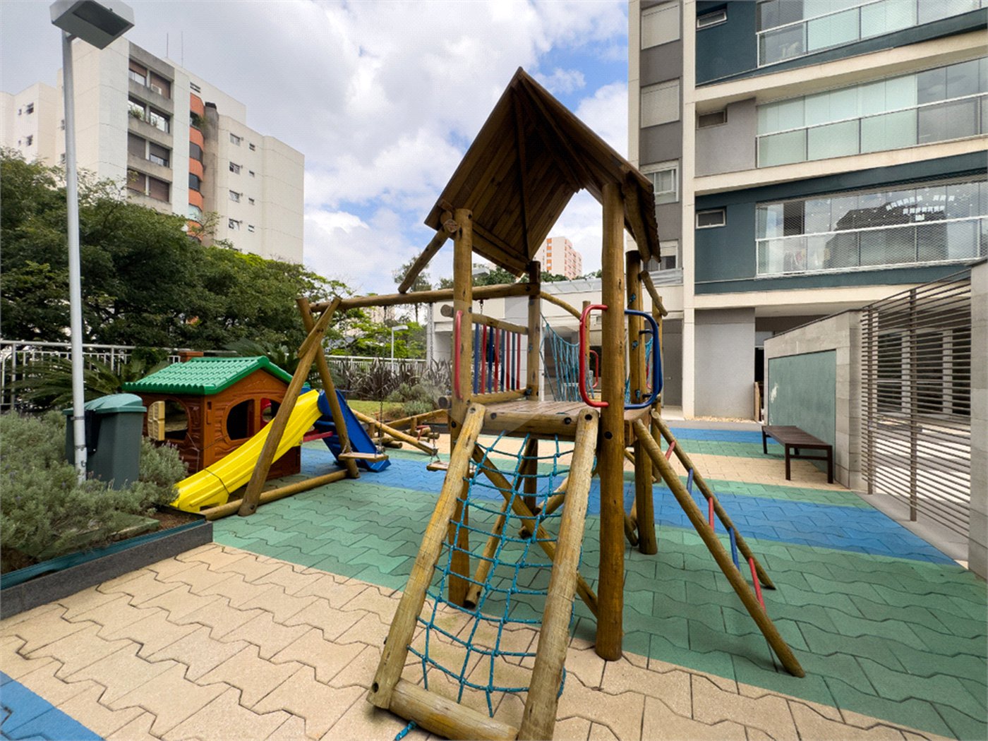 Apartamento à venda com 2 quartos, sendo 1 suíte, em Chácara Santo Antônio (zona Sul), São Paulo, SP