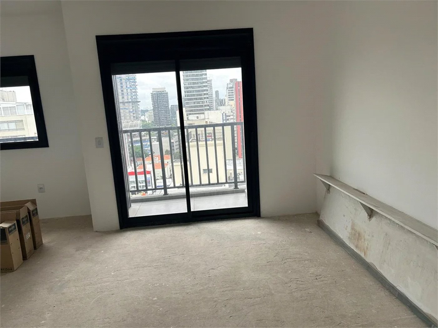 Apartamento à venda com 2 suítes em Cerqueira César, São Paulo, SP