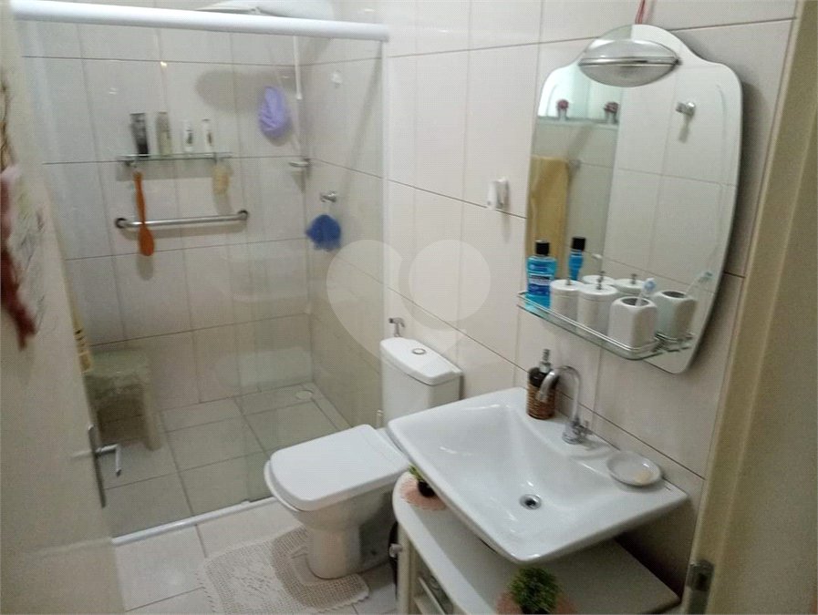 Casa à venda com 3 quartos, sendo 2 suítes, em Vila Flávio, Mogi das Cruzes, SP