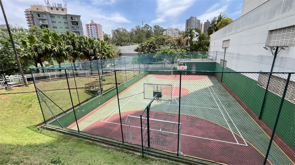 Apartamento à venda com 4 quartos, sendo 3 suítes, em Vila Andrade, São Paulo, SP