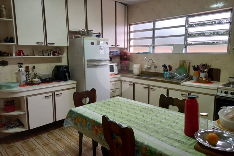 Sobrado à venda com 3 quartos, sendo 1 suíte, em Horto, São Paulo, SP