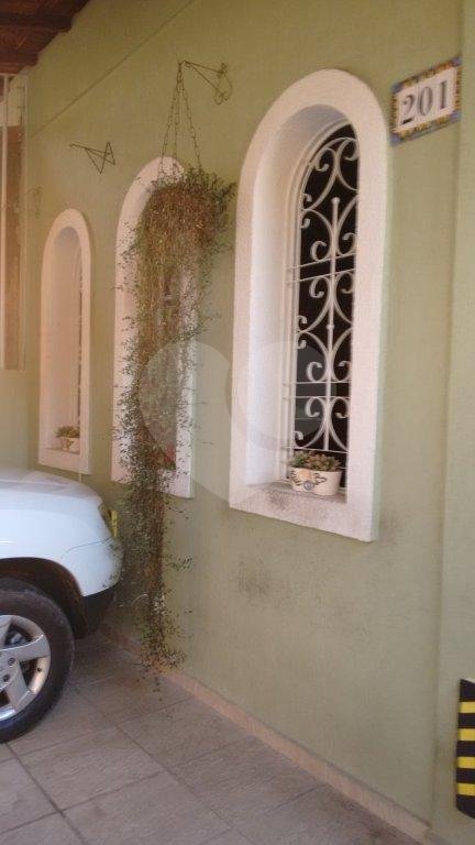 Sobrado à venda com 4 quartos, sendo 2 suítes, em Tremembé, São Paulo, SP