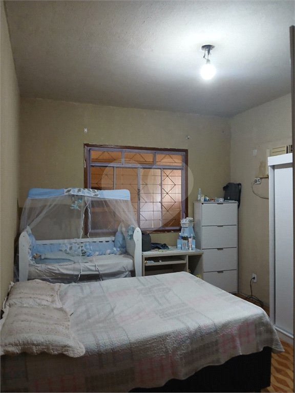 Casa à venda com 3 quartos em Paciência, Rio de Janeiro, RJ
