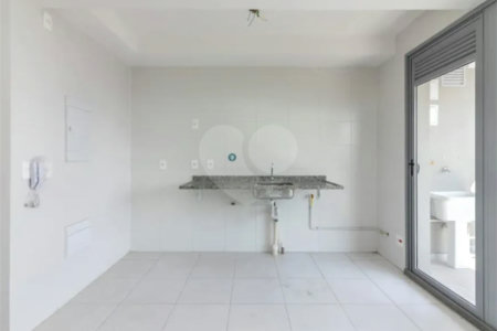 Apartamento à venda com 1 quarto em Vila Firmiano Pinto, São Paulo, SP