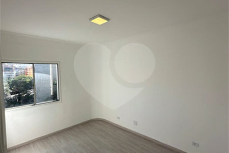 Apartamento à venda com 3 quartos, sendo 2 suítes, em Jardim Ampliação, São Paulo, SP