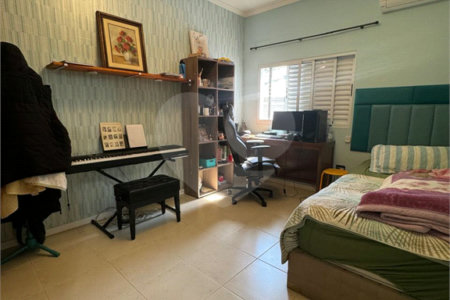 Casa à venda com 3 quartos, sendo 1 suíte, no condomínio Residencial Grape Village, Vinhedo - SP