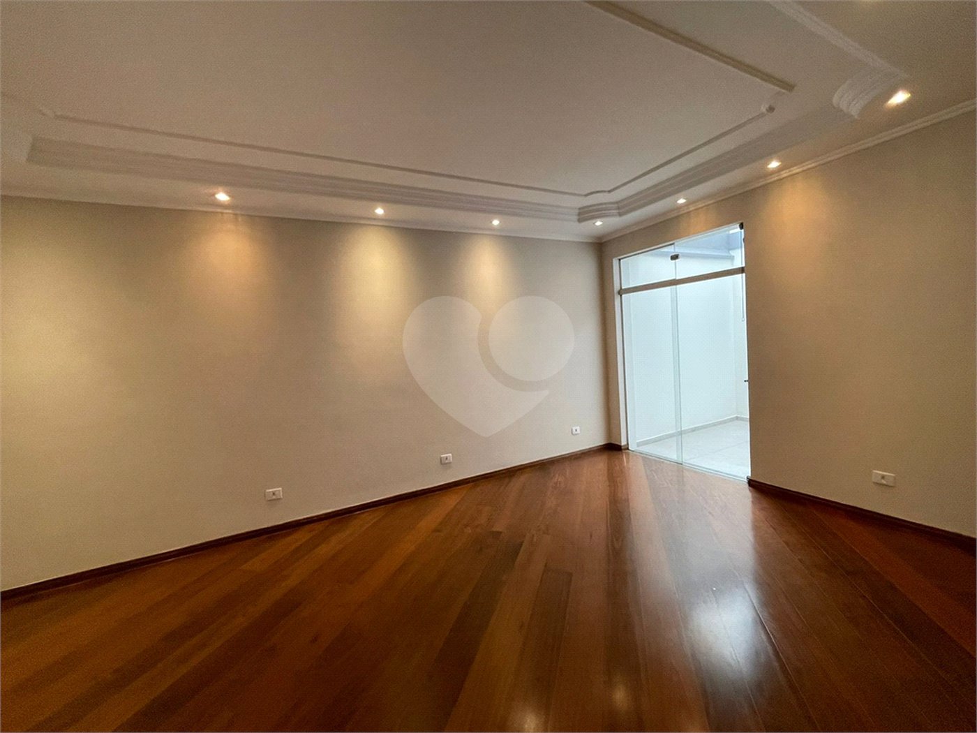 Sobrado à venda com 3 quartos, sendo 2 suítes, em Vila Palmeiras, São Paulo, SP