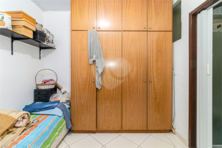 Casa Térrea à venda com 9 quartos, sendo 3 suítes, em Vila Romana, São Paulo, SP