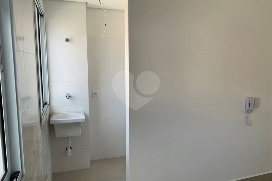 Casa à venda com 2 suítes no condomínio Residencial Napoles, São Paulo - SP