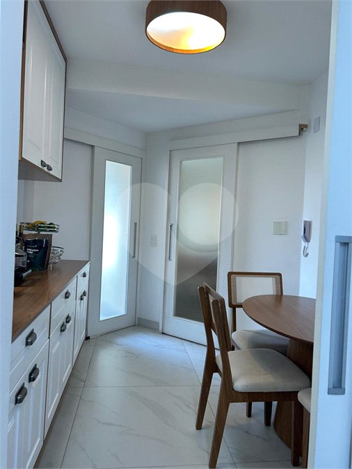 Apartamento à venda com 4 quartos, sendo 3 suítes, em Moema, São Paulo, SP