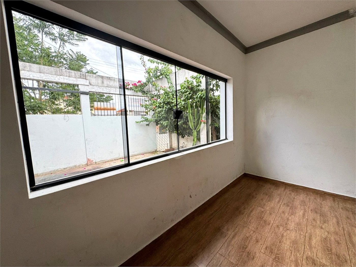 Casa à venda com 3 quartos, sendo 1 suíte, no Centro, Itapetininga, SP