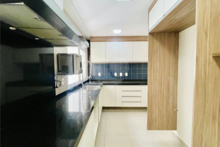 Apartamento à venda com 3 suítes em Baeta Neves, São Bernardo do Campo, SP