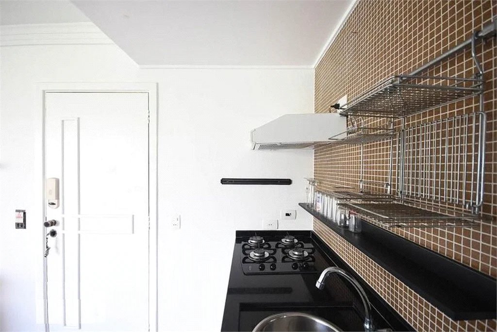 Apartamento à venda com 1 quarto em Paraíso do Morumbi, São Paulo, SP
