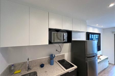 Apartamento à venda ou para alugar com 1 suíte em Campo Belo, São Paulo, SP