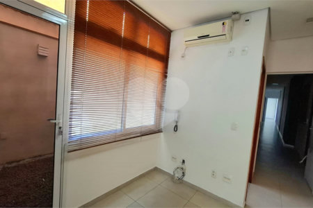 Sobrado à venda com 3 suítes em Vila Hortência, Sorocaba, SP