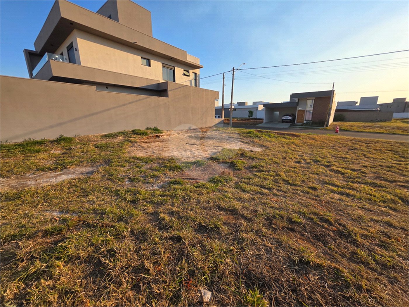 Terreno 10X24 Residencial Villenuve