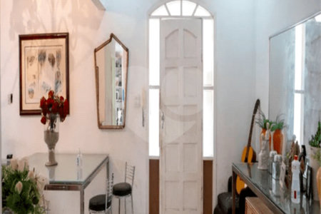 Casa à venda com 3 quartos, sendo 1 suíte, em Cambuci, São Paulo, SP
