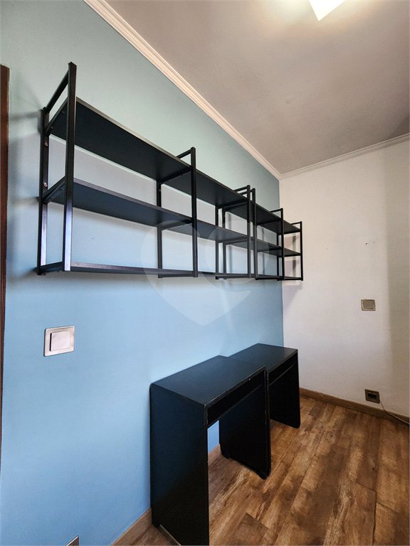 Sobrado à venda com 3 quartos, sendo 1 suíte,  em Vila Constança, São Paulo, SP