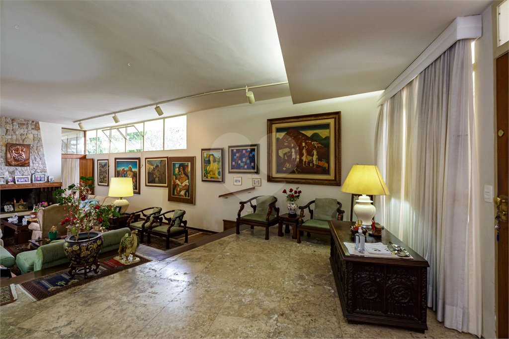 Casa de Vila para alugar com 4 quartos, sendo 1 suíte, em Granja Julieta, São Paulo, SP
