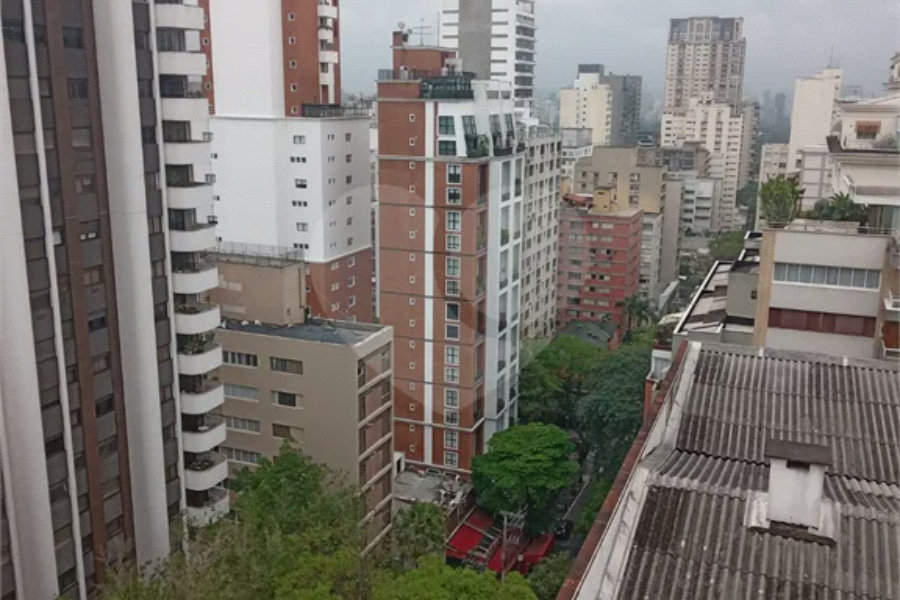 Apartamento à venda com 3 quartos, sendo 1 suíte, em Jardim Paulista, São Paulo, SP