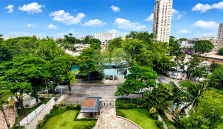 Apartamento à venda com 4 quartos, sendo 1 suíte,  em Alto da Boa Vista, São Paulo, SP