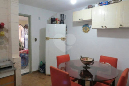 Sobrado à venda com 3 quartos, sendo 1 suíte, em Jabaquara, São Paulo, SP