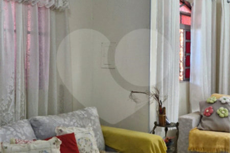Casa à venda com 2 quartos, sendo 1 suíte, em Dona Edith Campos Fávero, Paulínia, SP