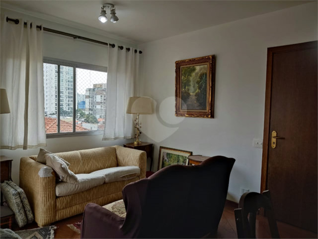 Apartamento à venda ou para alugar com 3 quartos, sendo 1 suíte,  em Brooklin, São Paulo, SP