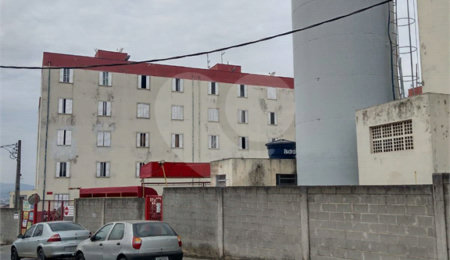 Apartamento à venda com 2 quartos em Jardim do Castelo, Ferraz de Vasconcelos, SP
