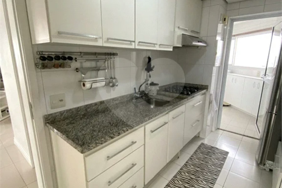 Apartamento à venda com 3 suítes em Santana, São Paulo, SP