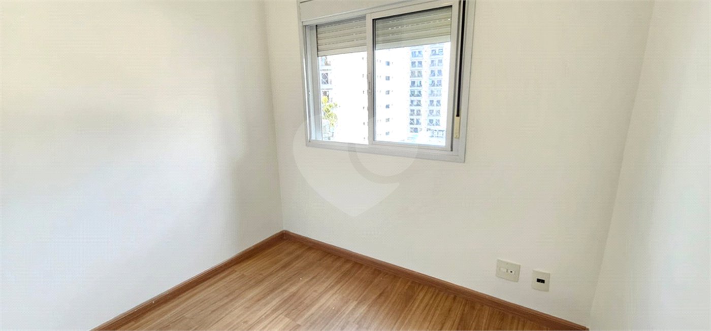Apartamento à venda com 3 quartos, sendo 1 suíte, em Água Branca, São Paulo, SP
