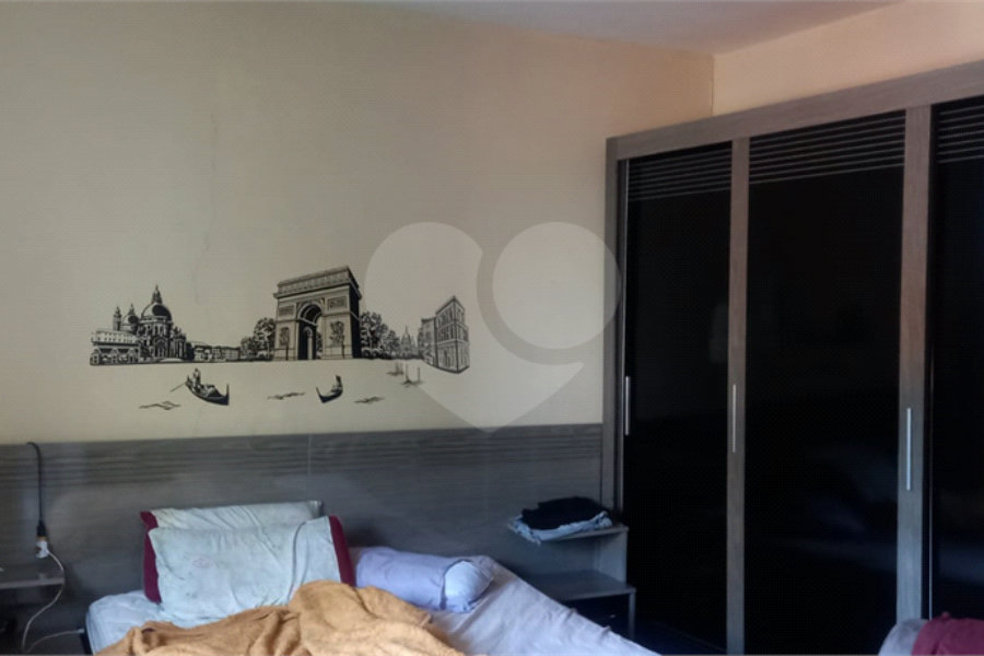 Casa à venda com 5 quartos em Imirim, São Paulo, SP