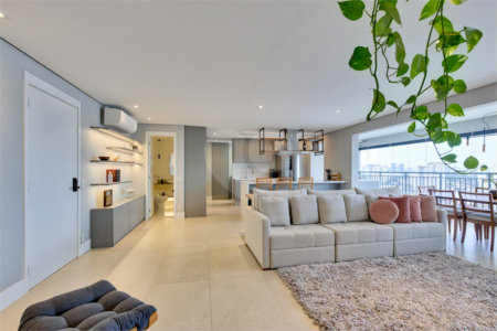 Apartamento à venda com 2 suítes em Santo Amaro, São Paulo, SP