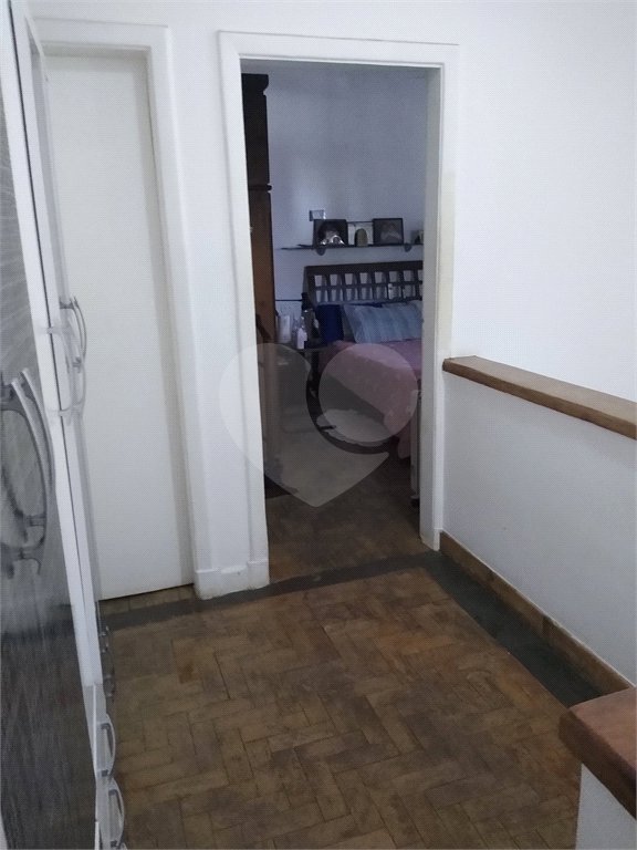 Sobrado à venda com 4 quartos, sendo 3 suítes,  em Vila Monumento, São Paulo, SP