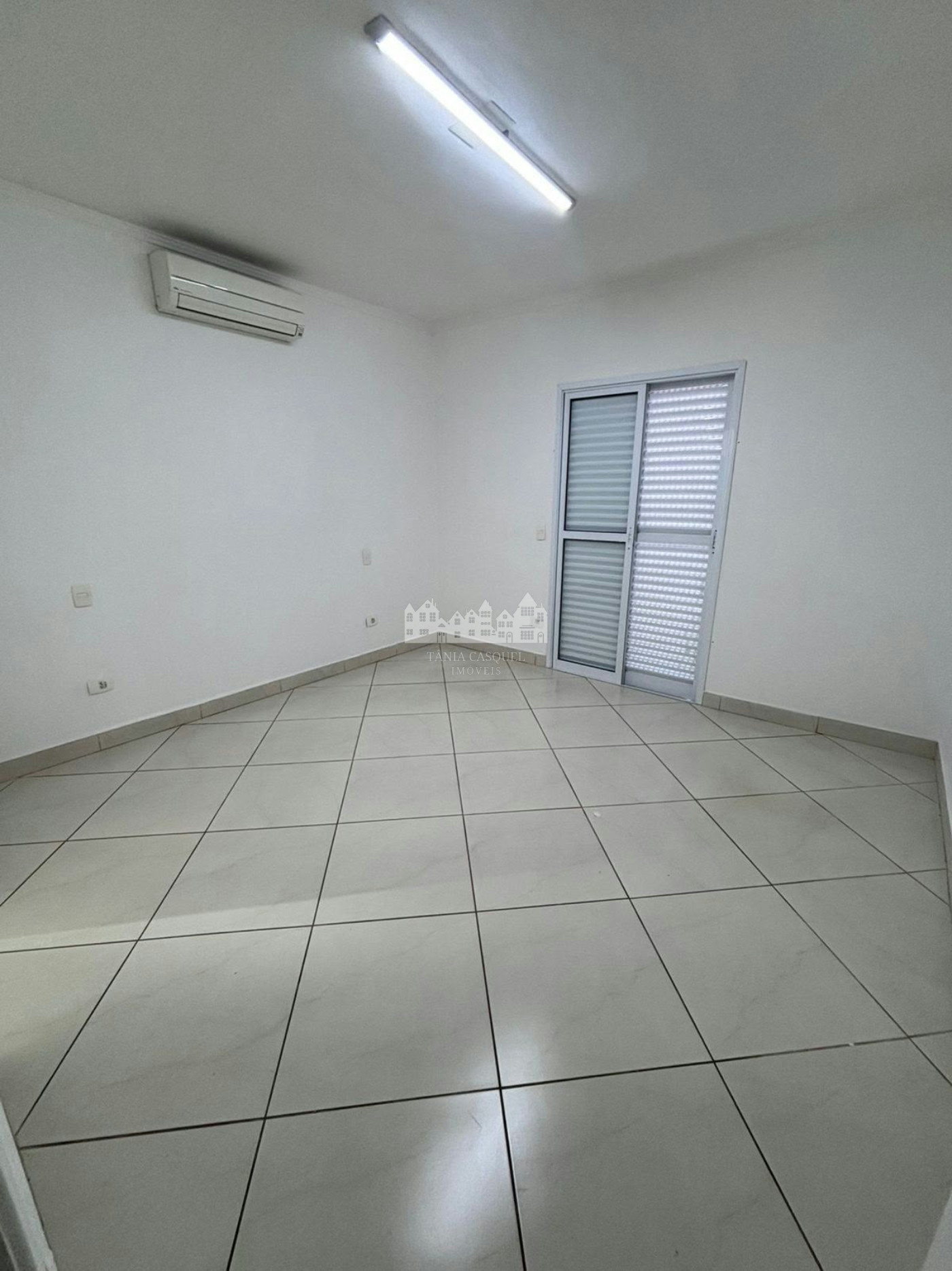 Prédio para alugar com 3 quartos, sendo 1 suíte, no Centro, Atibaia, SP