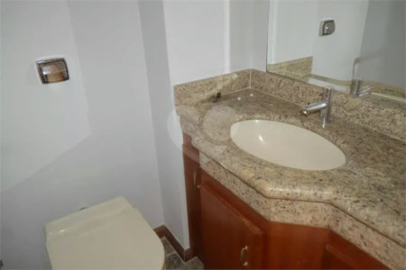 Apartamento à venda com 3 quartos, sendo 1 suíte, em Jardim Vila Mariana, São Paulo, SP
