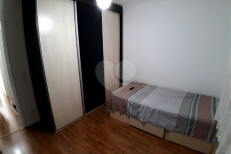 Sobrado à venda com 4 quartos, sendo 2 suítes, em Parque Casa de Pedra, São Paulo, SP