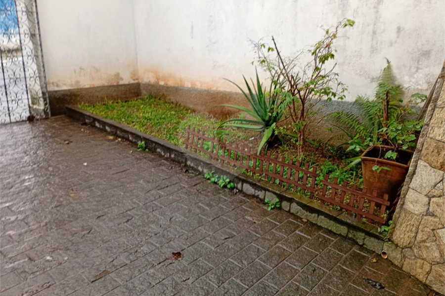 Sobrado à venda ou para alugar com 3 quartos, sendo 1 suíte, em Horto, São Paulo, SP