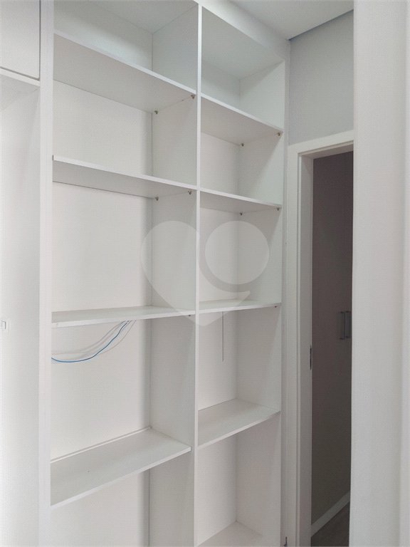 Casa à venda com 3 quartos, sendo 1 suíte,  no condomínio Gardenville, Itu - SP