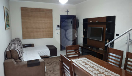 Sobrado à venda com 2 suítes em Vila Guilherme, São Paulo, SP