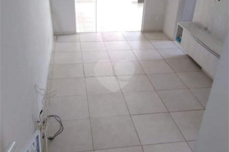 Casa à venda com 3 quartos, sendo 1 suíte, no condomínio Villagio Milano, Sorocaba - SP