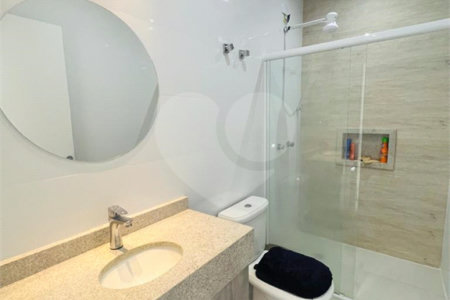 Casa à venda com 3 quartos, sendo 1 suíte, no condomínio Figueira Garden, Atibaia - SP