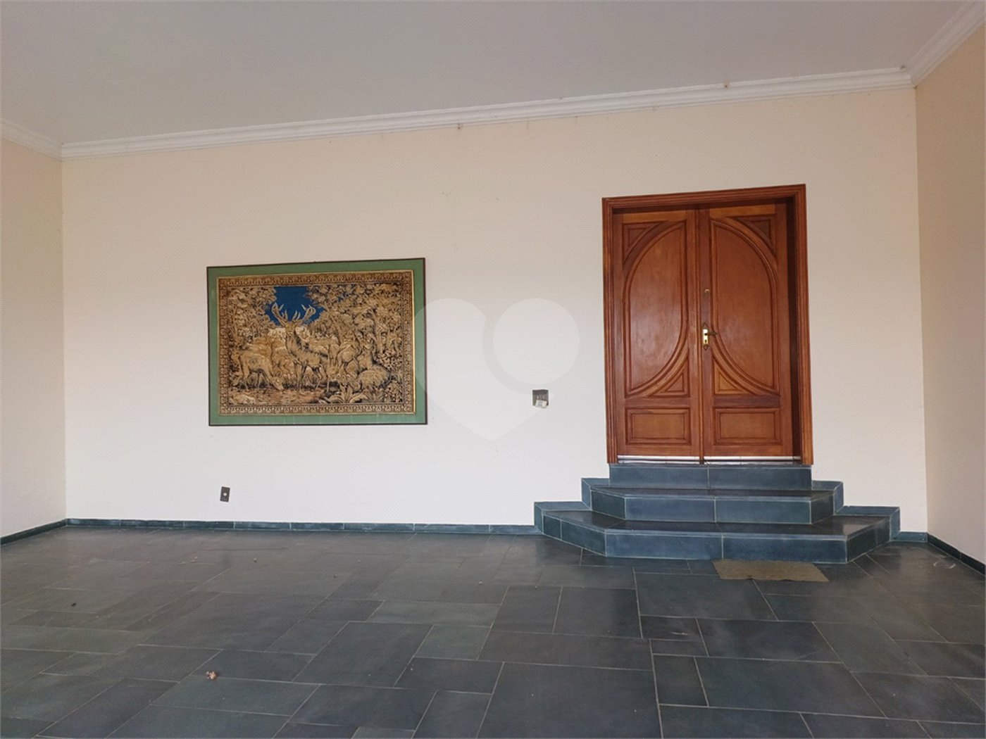 Casa à venda com 6 suítes no condomínio Portal da Raposo, Sorocaba - SP