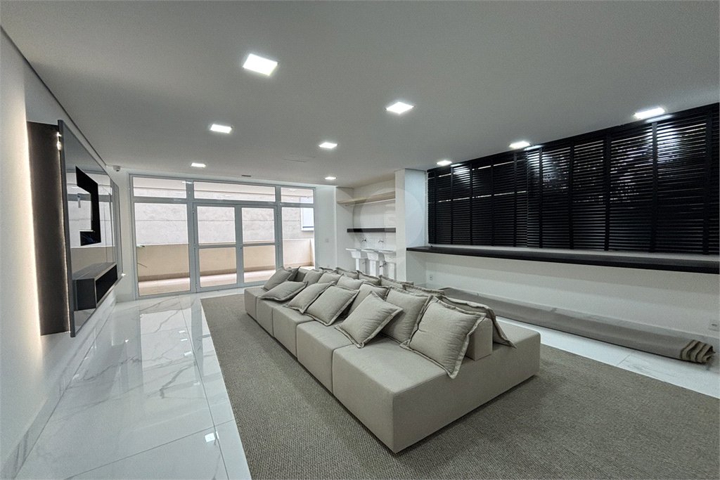 Apartamento à venda com 1 quarto em Barra Funda, São Paulo, SP