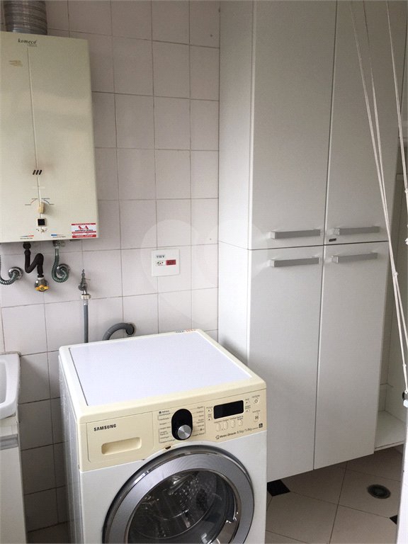 Apartamento à venda com 2 quartos, sendo 1 suíte, em Vila Pompéia, São Paulo, SP